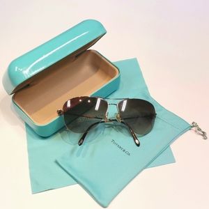 Tiffany and Co. Classic Aviator Sunglasses + accessories